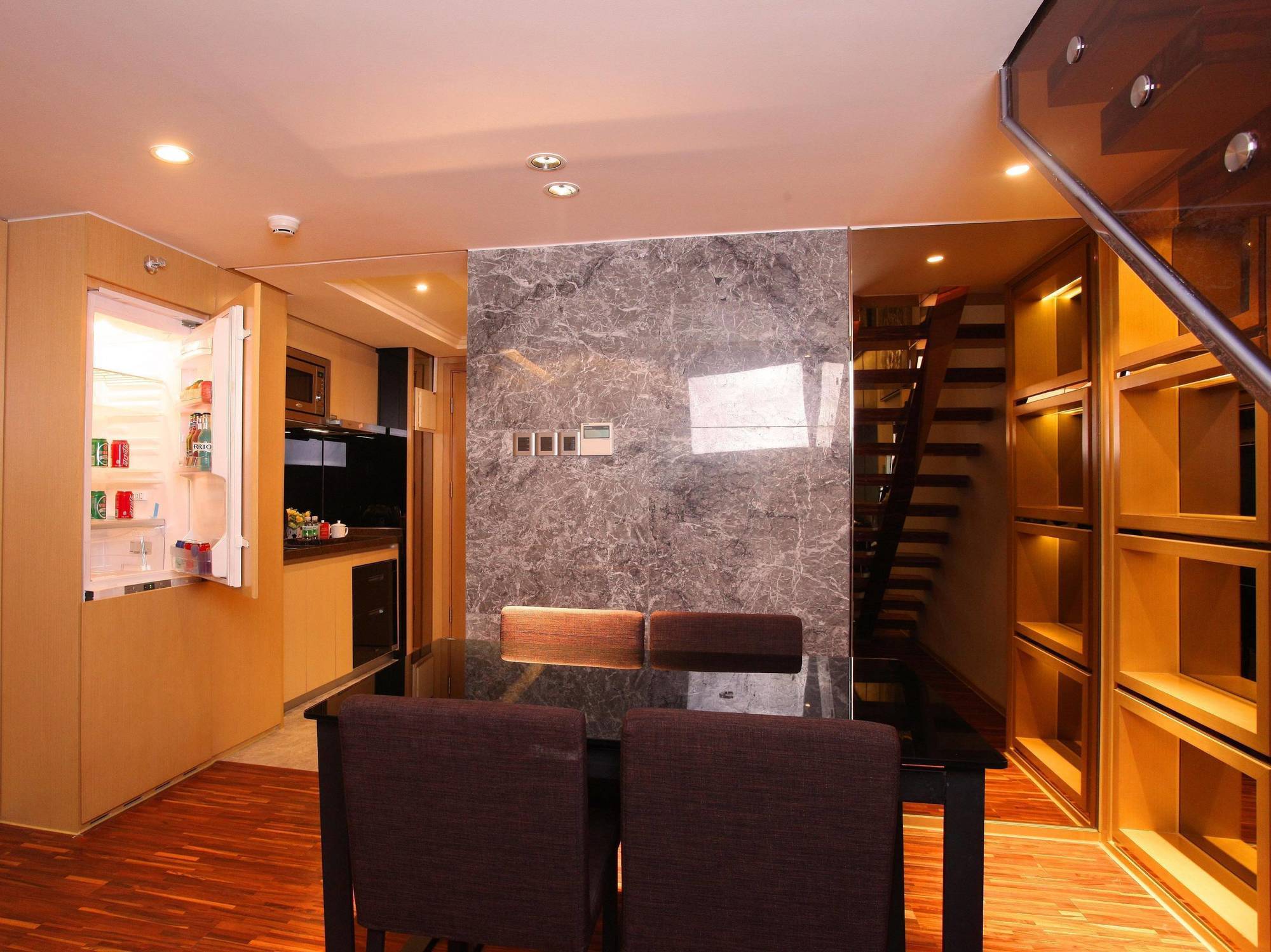 Heefun Apartment Hotel Guangzhou - Poly D Plaza Branch 외부 사진